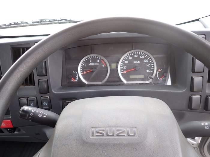 2018 ISUZU NLR 45-150