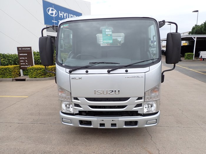 2018 ISUZU NLR 45-150
