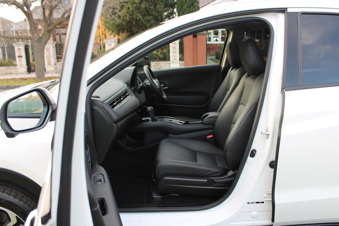 2021 Honda HR-V VTi-LX MY21 Platinum White