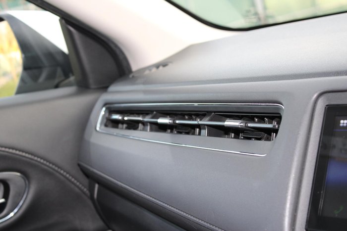 2021 Honda HR-V VTi-LX MY21 Platinum White
