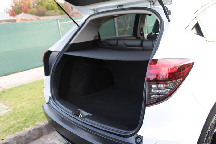 2021 Honda HR-V VTi-LX MY21 Platinum White