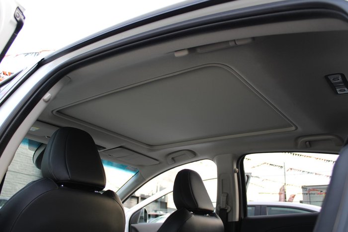 2021 Honda HR-V VTi-LX MY21 Platinum White