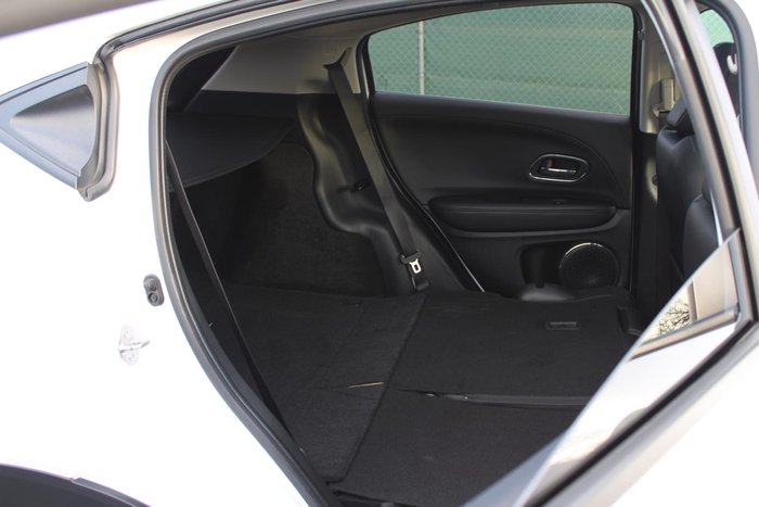 2021 Honda HR-V VTi-LX MY21 Platinum White