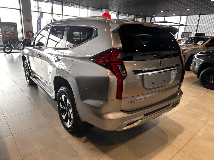 2024 Mitsubishi Pajero Sport GLS