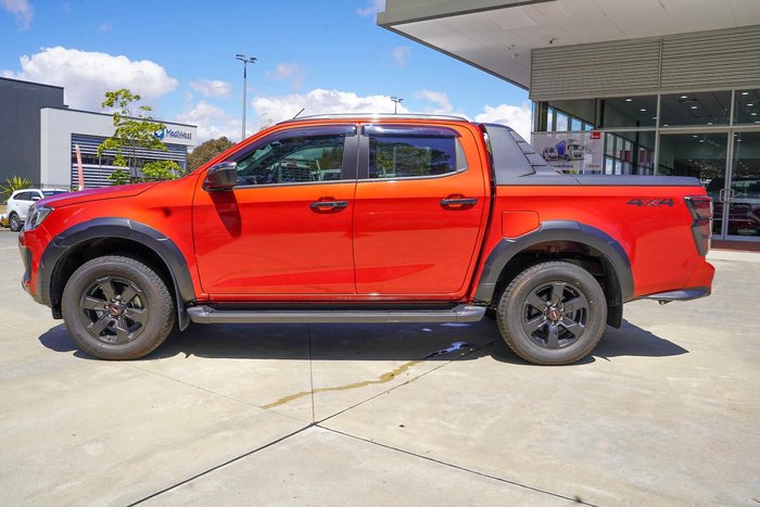 2025 Isuzu D-MAX X-TERRAIN