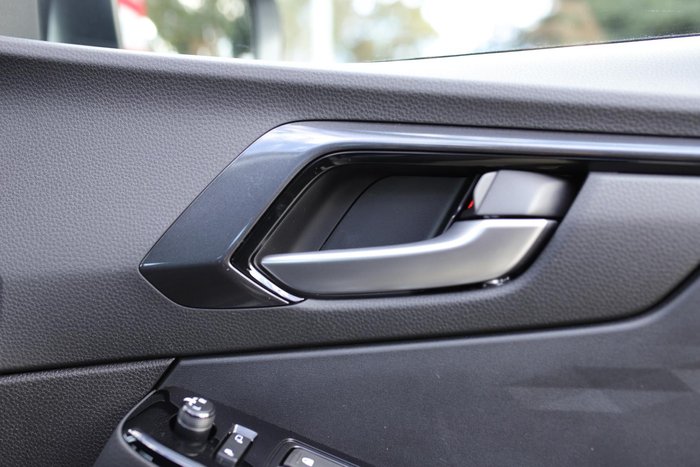 2025 Isuzu D-MAX X-TERRAIN