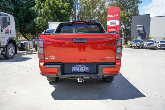 2025 Isuzu D-MAX X-TERRAIN