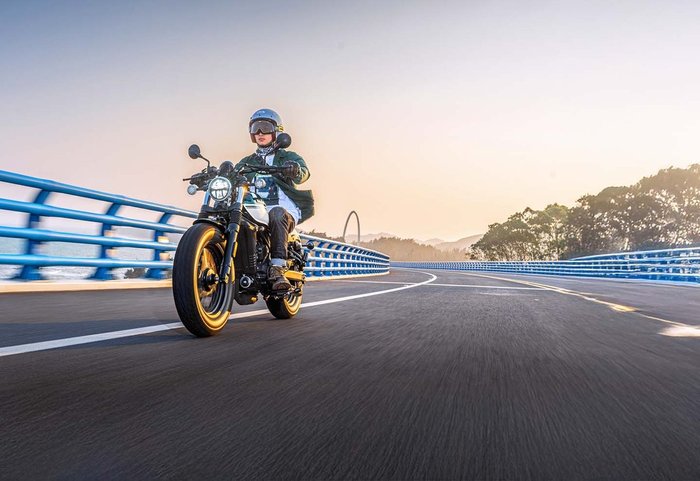2025 CFMOTO 500SR VOOM Zephyr Blue or Nebula White