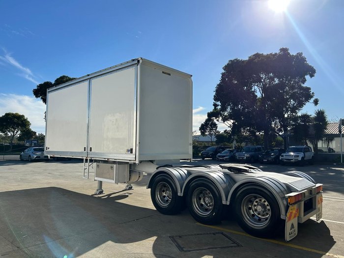 2007 Maxitrans St3 Lead A 10 Pallet Slide A Side