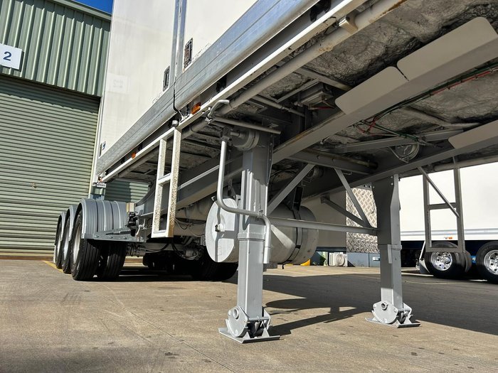 2007 Maxitrans St3 Lead A 10 Pallet Slide A Side