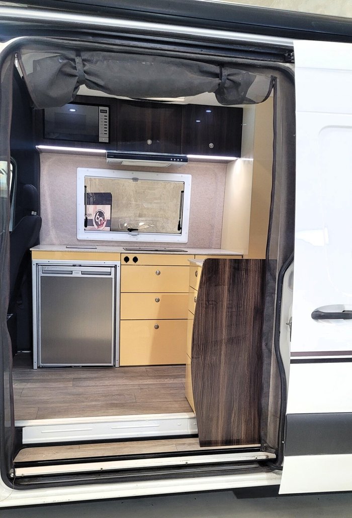 2019 DOVE Mercedes Sprinter Campervan