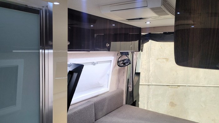 2019 DOVE Mercedes Sprinter Campervan