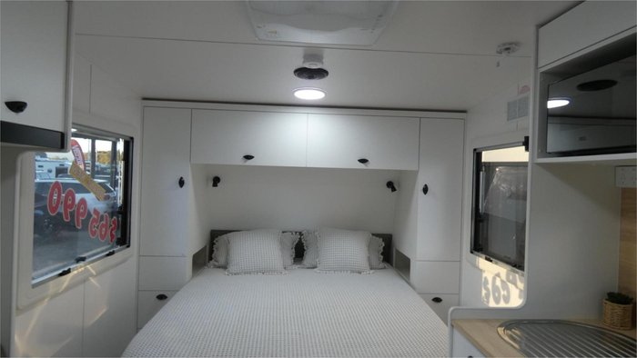 2025 Viscount V Series