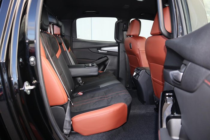 2025 Mazda BT-50 SP