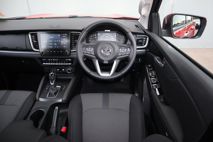 2025 Mazda BT-50 XTR