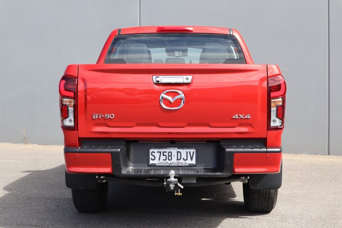 2025 Mazda BT-50 XTR