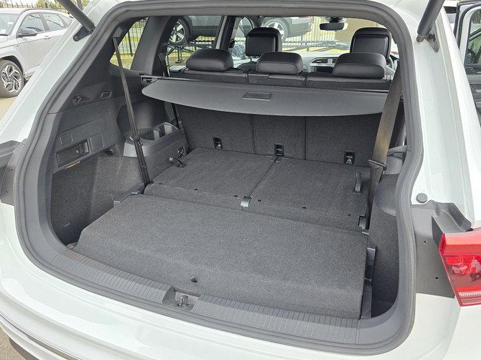 2021 Volkswagen Tiguan 162TSI R-Line Allspace 5N MY22 Four Wheel Drive Pure White