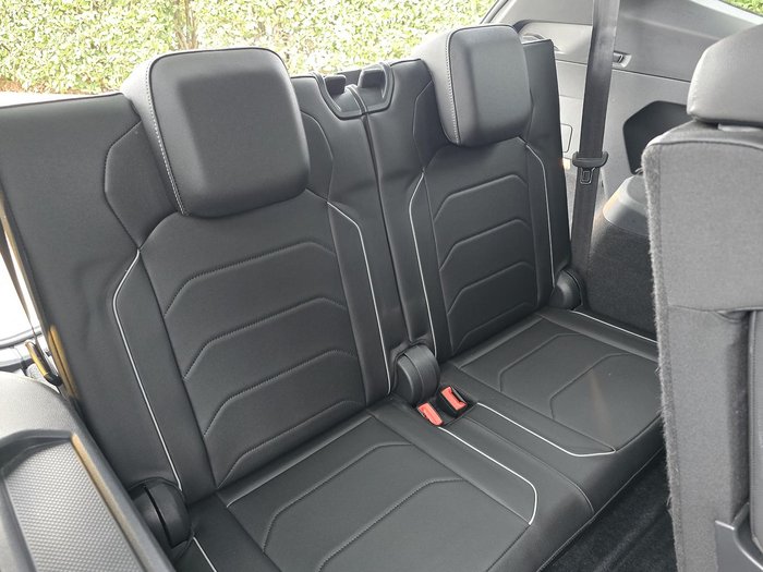 2021 Volkswagen Tiguan 162TSI R-Line Allspace 5N MY22 Four Wheel Drive Pure White