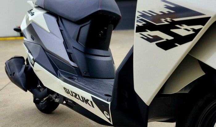 2023 Suzuki Avenis 125 Avenis White