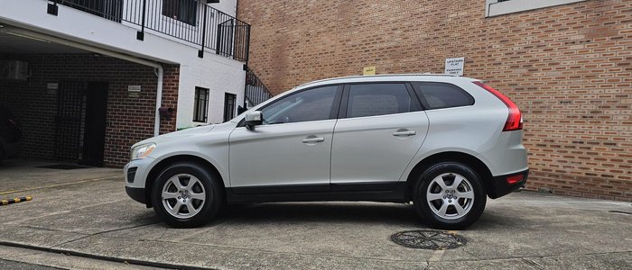 2012 Volvo XC60 D4 Teknik MY13 Ice White