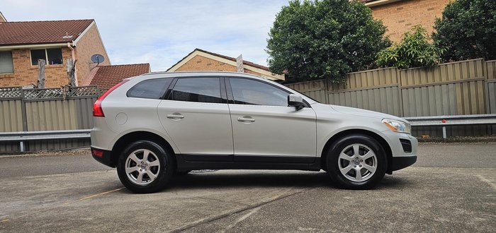 2012 Volvo XC60 D4 Teknik MY13 Ice White