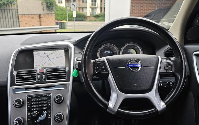 2012 Volvo XC60 D4 Teknik MY13 Ice White