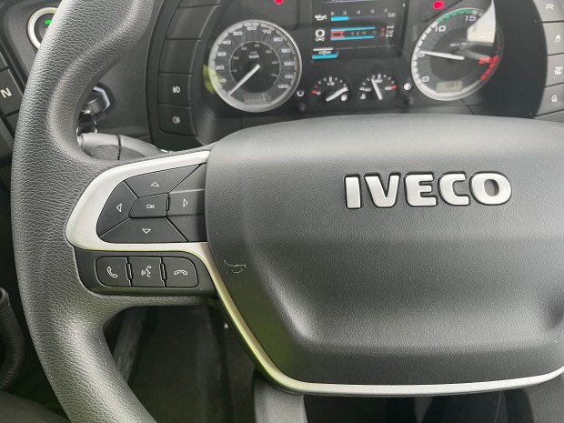 2025 Iveco S-WAY AS 550  
