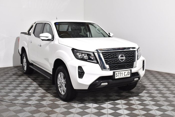 2021 Nissan Navara ST