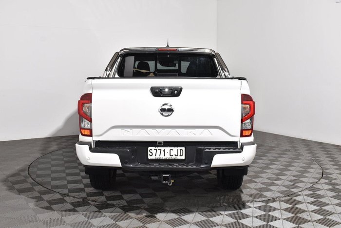 2021 Nissan Navara ST