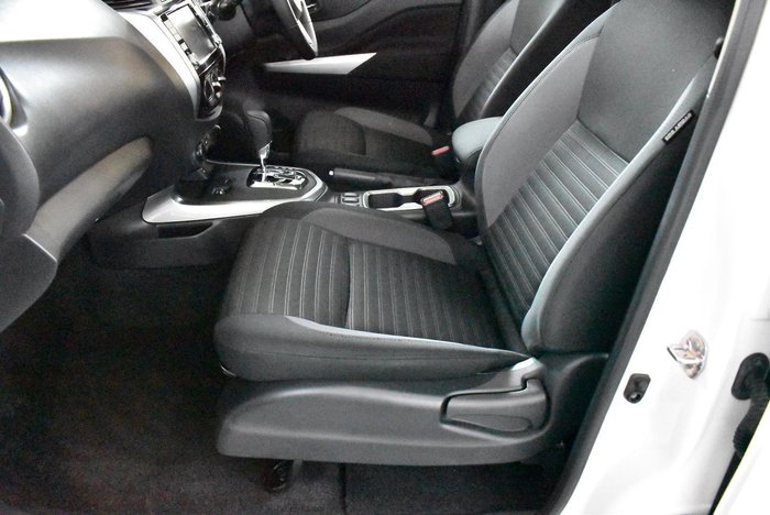 2021 Nissan Navara ST