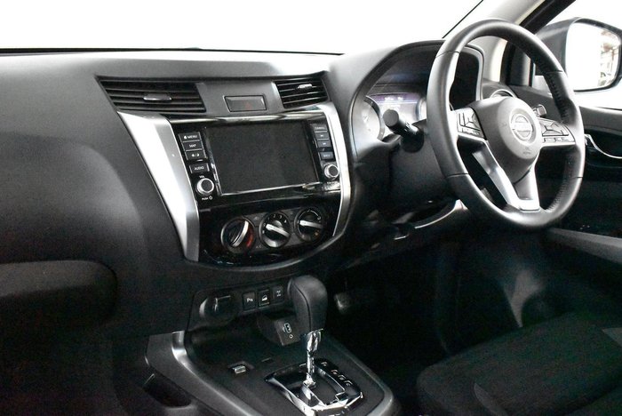 2021 Nissan Navara ST