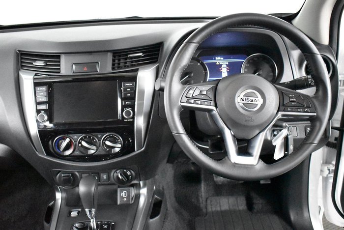 2021 Nissan Navara ST