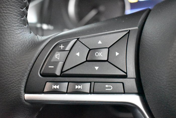 2021 Nissan Navara ST