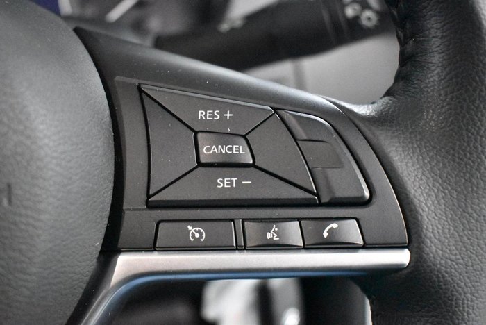 2021 Nissan Navara ST