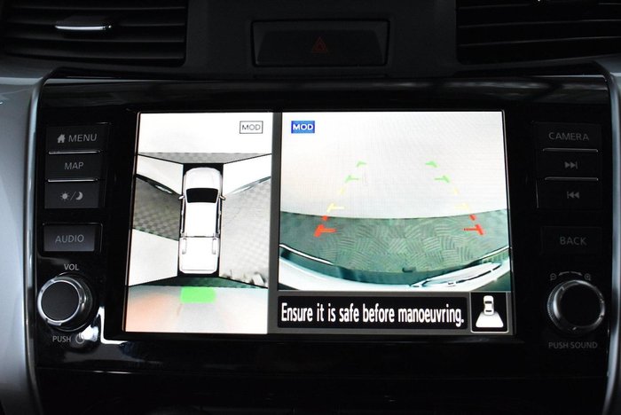 2021 Nissan Navara ST