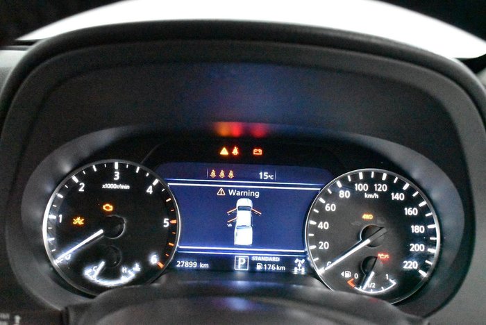 2021 Nissan Navara ST