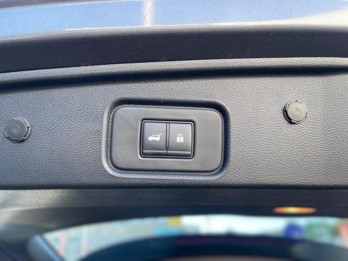 2024 Nissan Pathfinder Ti