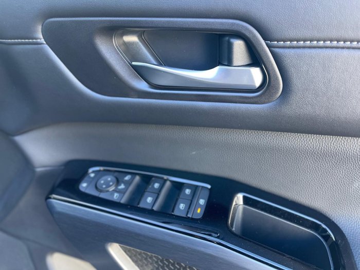 2024 Nissan Pathfinder Ti
