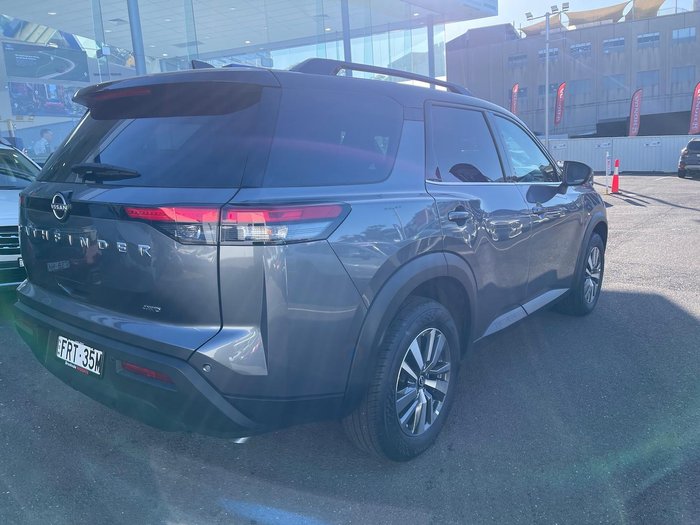 2024 Nissan Pathfinder Ti