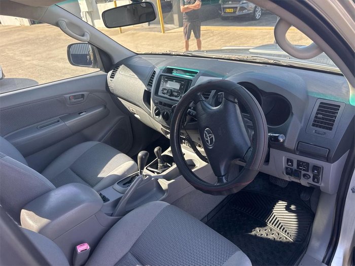 2007 Toyota Hilux SR5 KUN26R MY07 4X4 Sterling Silver