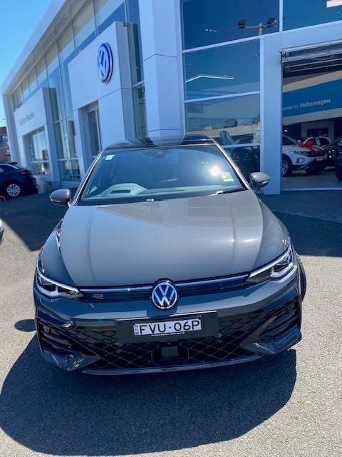 2025 Volkswagen Golf 110TSI R-Line