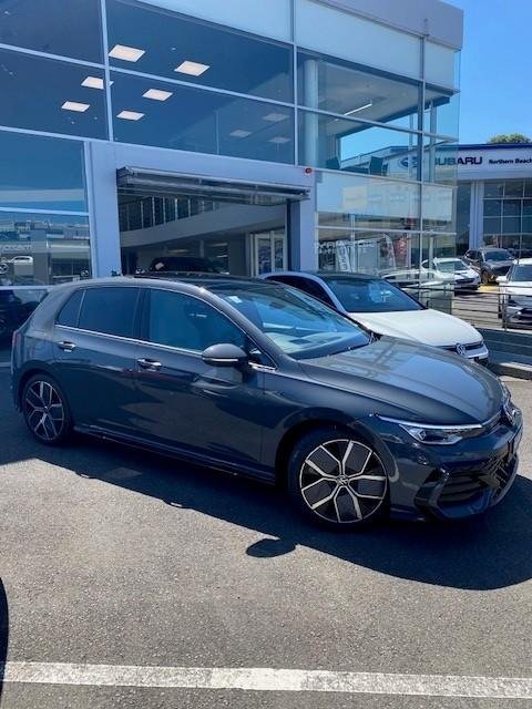 2025 Volkswagen Golf 110TSI R-Line