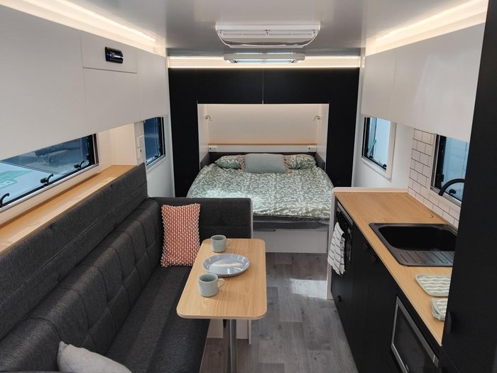 2025 Traveller Destination Cruise 20Ft Couples Semi Off-Road Full Composite