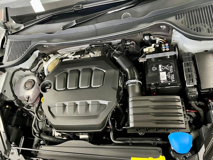 2025 SKODA Karoq 140TSI Sportline