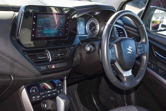 2023 Suzuki S-Cross GL+ JYB 4X4 On Demand Pearl White
