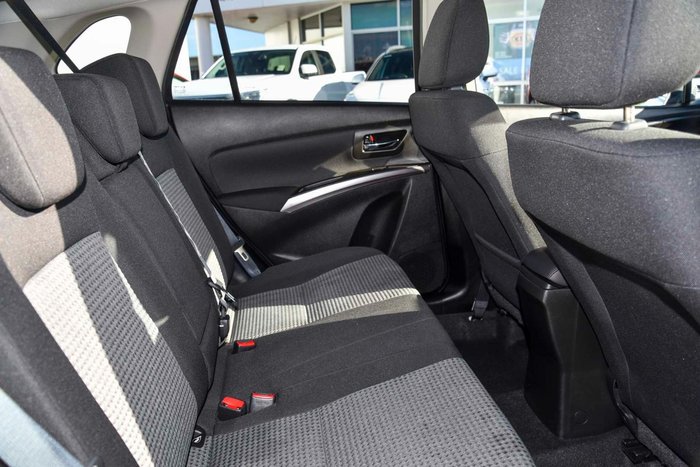 2023 Suzuki S-Cross GL+ JYB 4X4 On Demand Pearl White