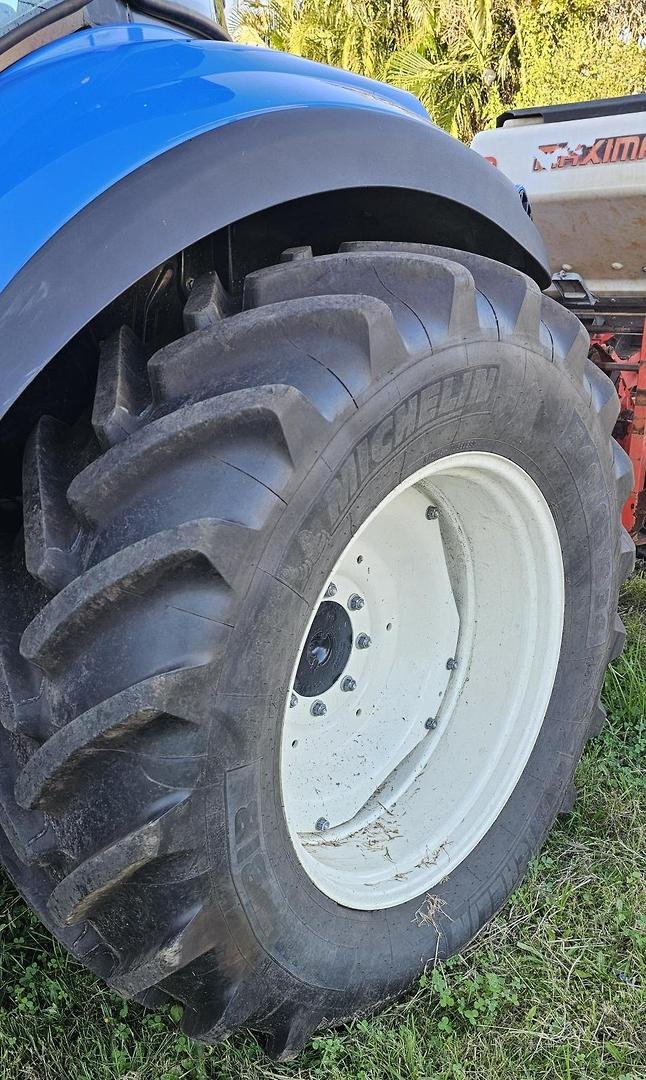 2022 New Holland T5.110 Electro Command S Blue