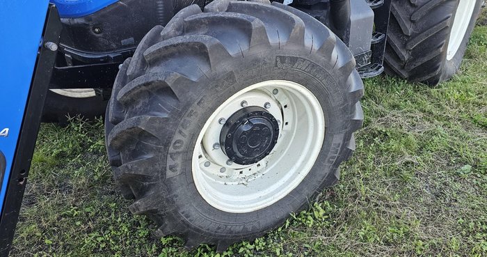 2022 New Holland T5.110 Electro Command S Blue
