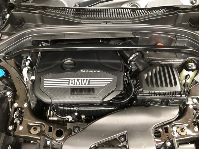 2017 BMW X1 sDrive18i F48 Black Sapphire