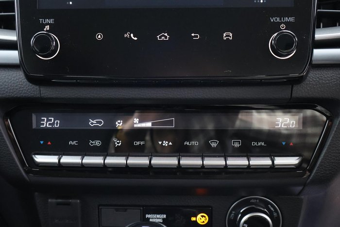 2024 Mazda BT-50 XTR